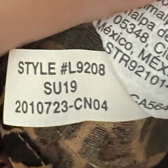 NWT | J. Crew | Leopard Wrap Blouse | Size Medium - Picture 7 of 7